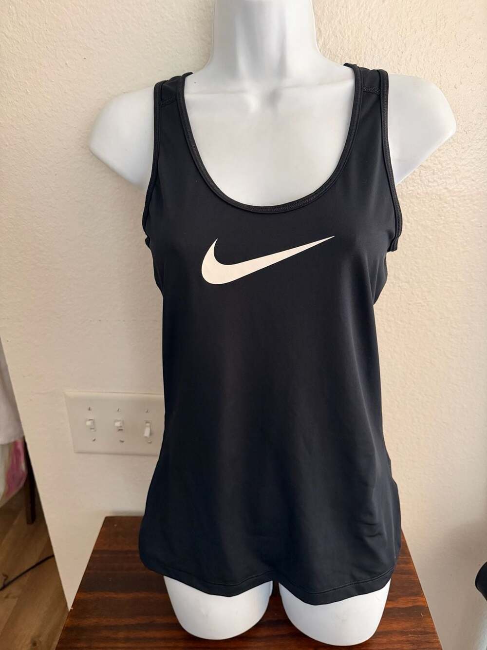 Nike Pro Dri-FIT Tank Top Size S Black Swoosh